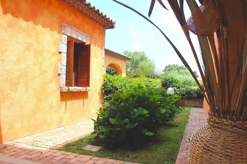 Villa Paola San Teodoro Con Piscina Privata Lu Lioni
