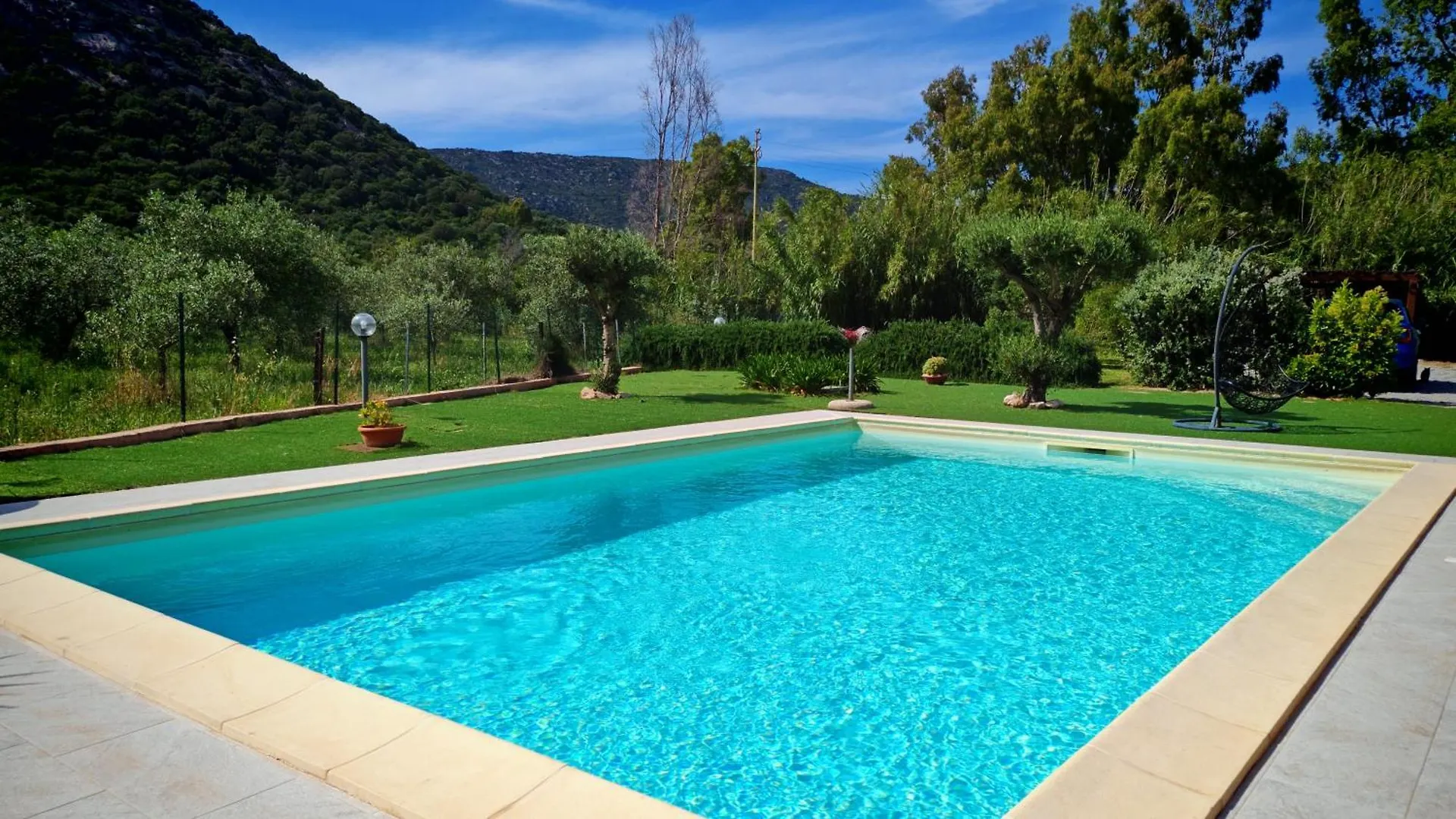 Villa Paola San Teodoro Con Piscina Privata Lu Lioni