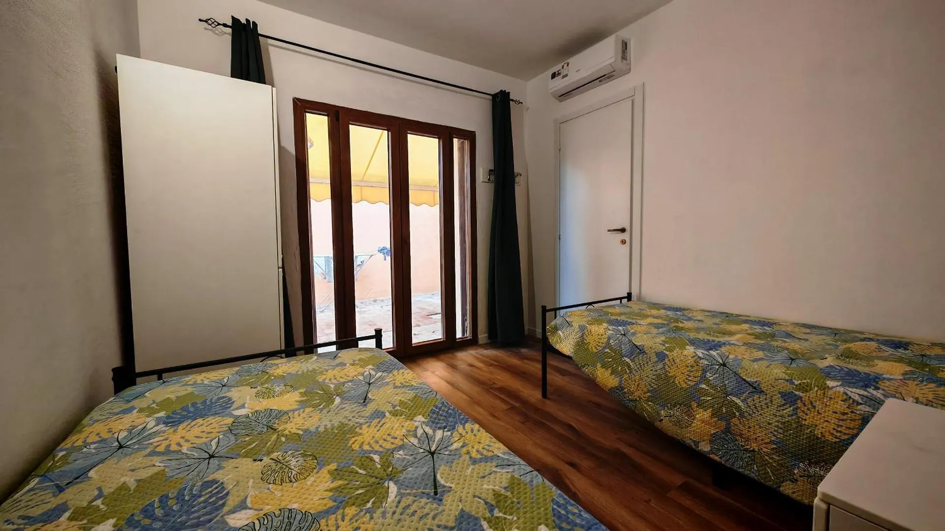 Villa Paola San Teodoro Con Piscina Privata Lu Lioni